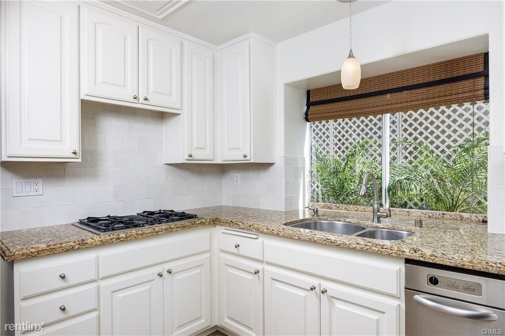 2660 Point Del Mar - Photo 3 of 9