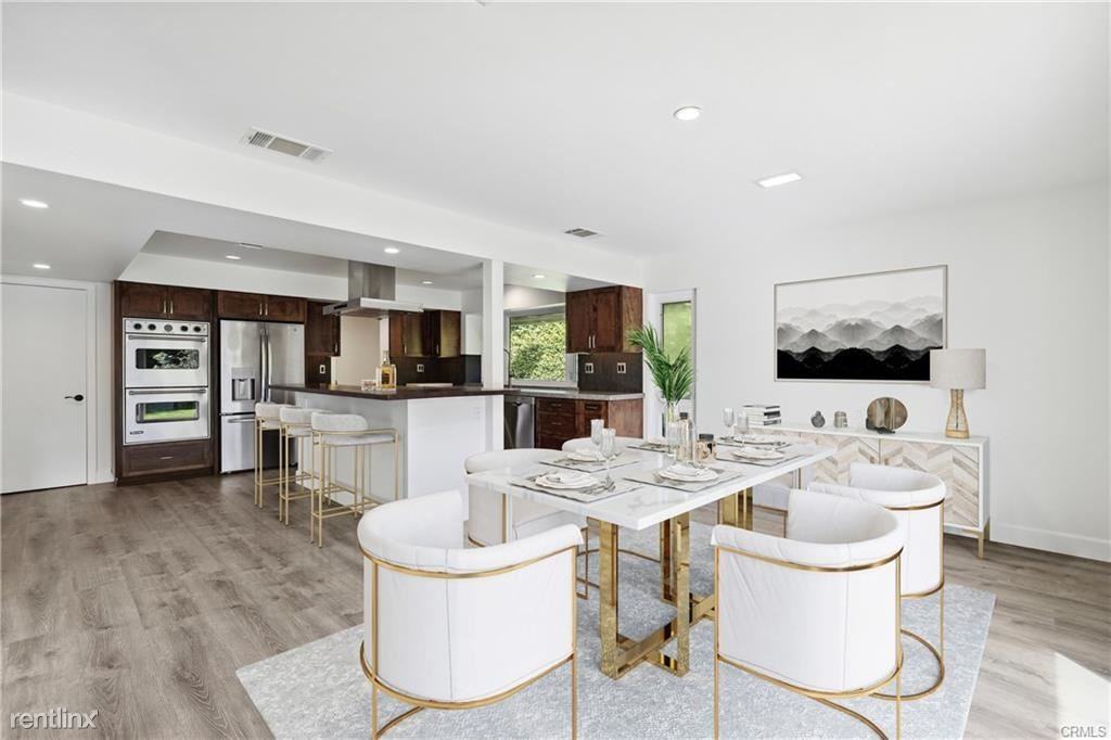 1800 Tradewinds Ln - Photo 3 of 32