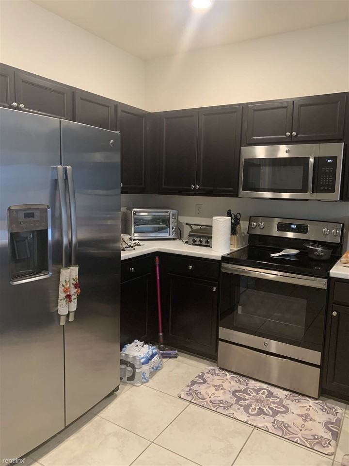 11416 Sw 250th St - Photo 2 of 14