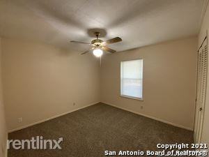 7106 Forest Pine St - Photo 2 of 15