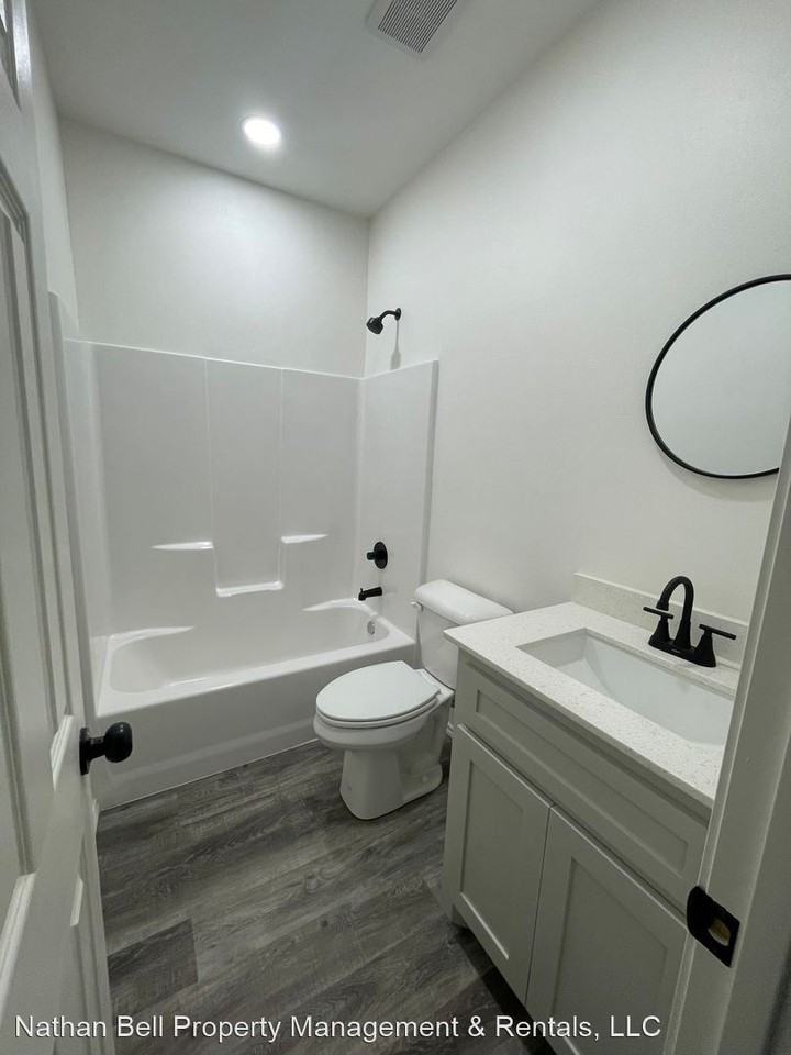 265 & 267 Chisholm Trail - Photo 3 of 13