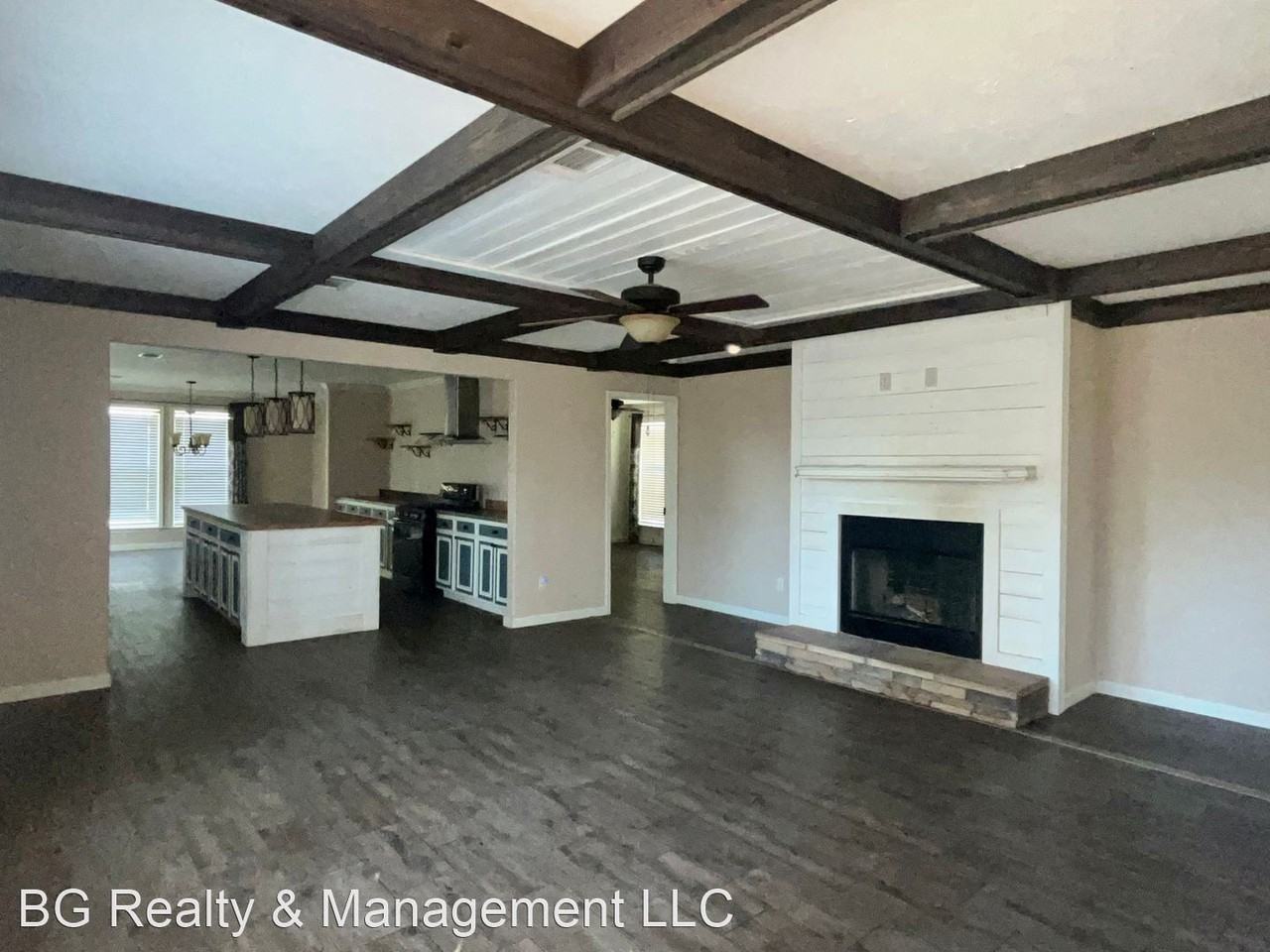 9416 Poirrier Rd - Photo 2 of 12