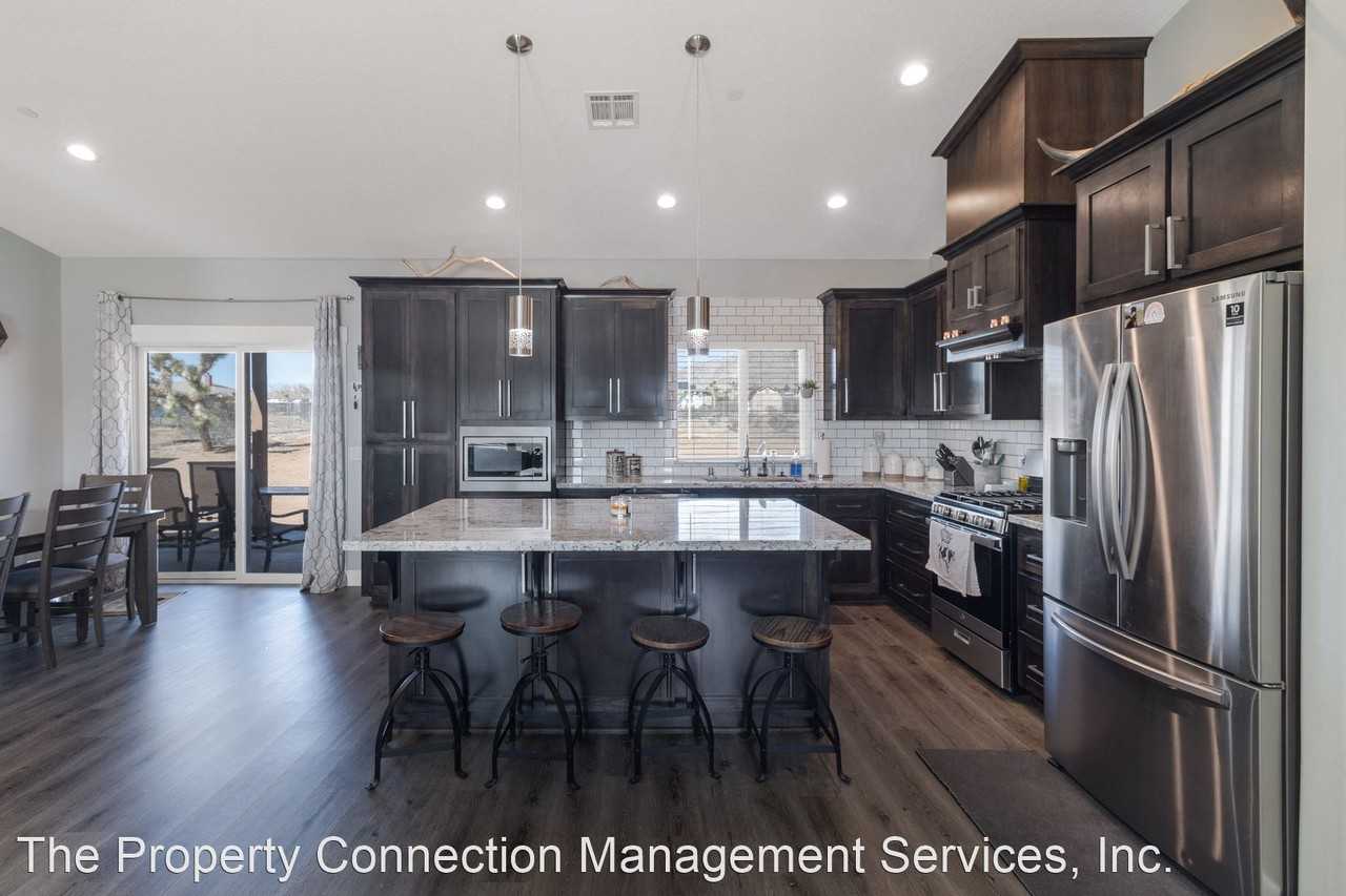 23696 Cahuilla Rd - Photo 3 of 12