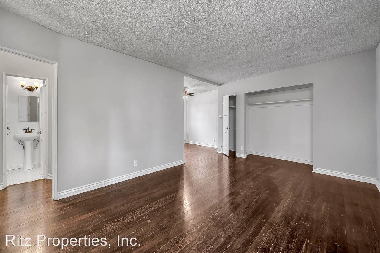 1350-1354 Havenhurst Dr. - Photo 2 of 10