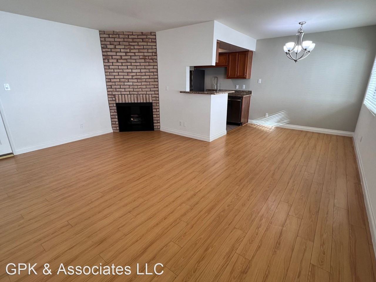 12611 Pacific Ave. - Photo 3 of 13