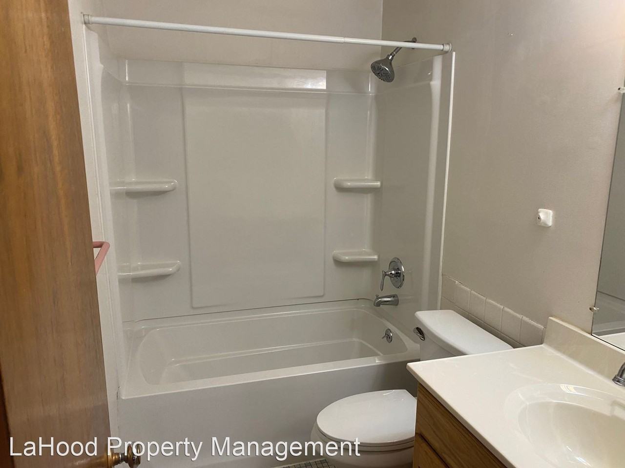 612- 618 W High St - Photo 3 of 43