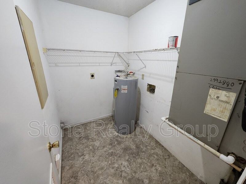 2474 E Clayton Dr - Photo 7 of 8