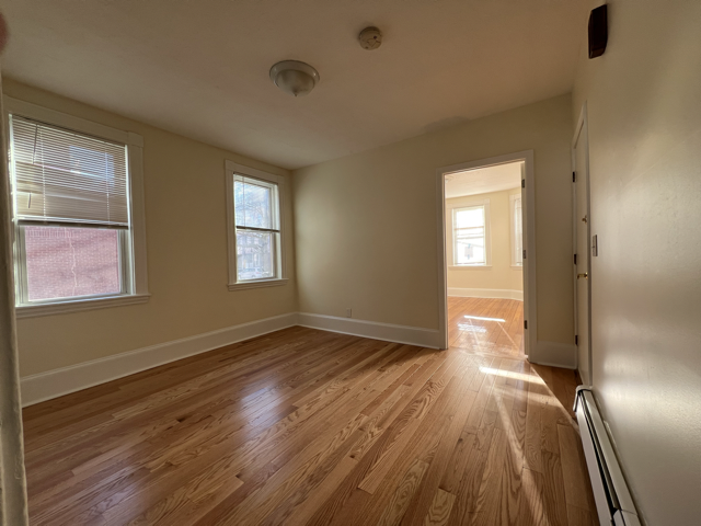 257 Beacon St #1 - Photo 3 of 12