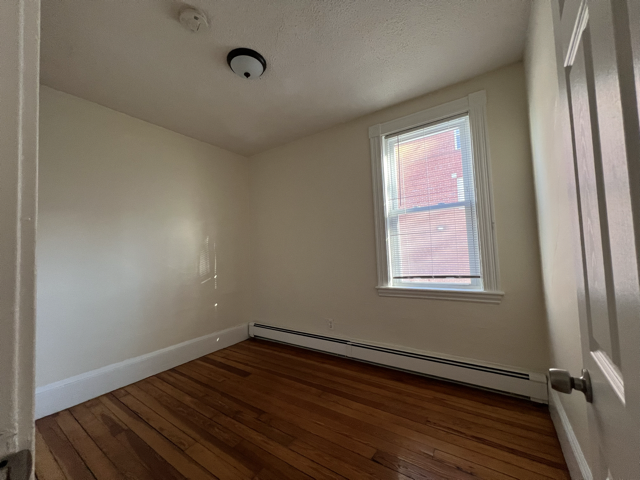 257 Beacon St #1 - Photo 7 of 12