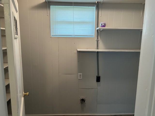 3404 Matilda Ln - Photo 4 of 13