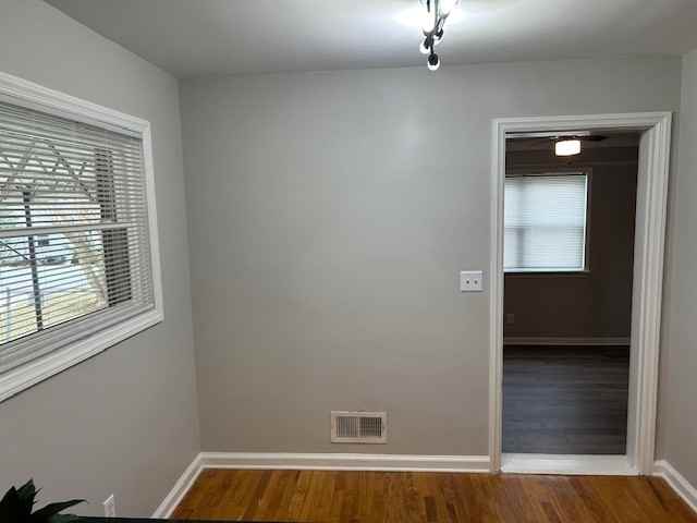 3404 Matilda Ln - Photo 6 of 13