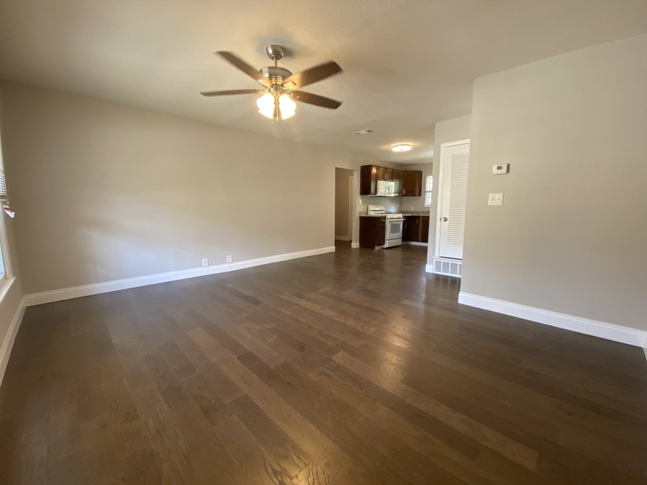 4501 Jennifer Ct - Photo 3 of 22