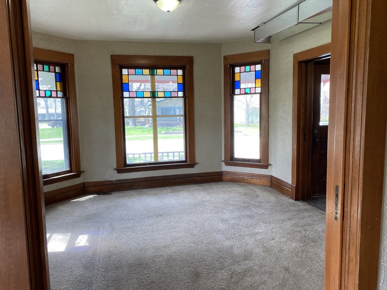 360 College St Sw - Photo 2 of 35
