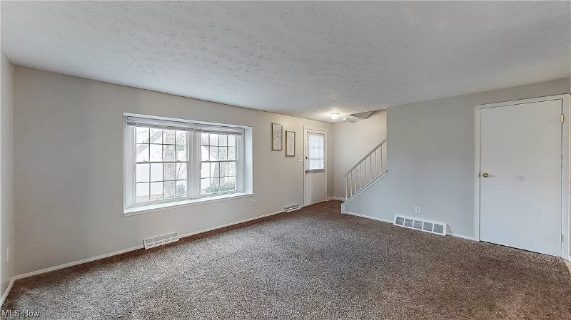 1809 Higby Dr #A - Photo 3 of 19