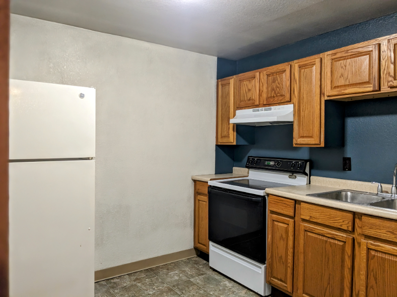 4891 Cambria Rd - Photo 3 of 8