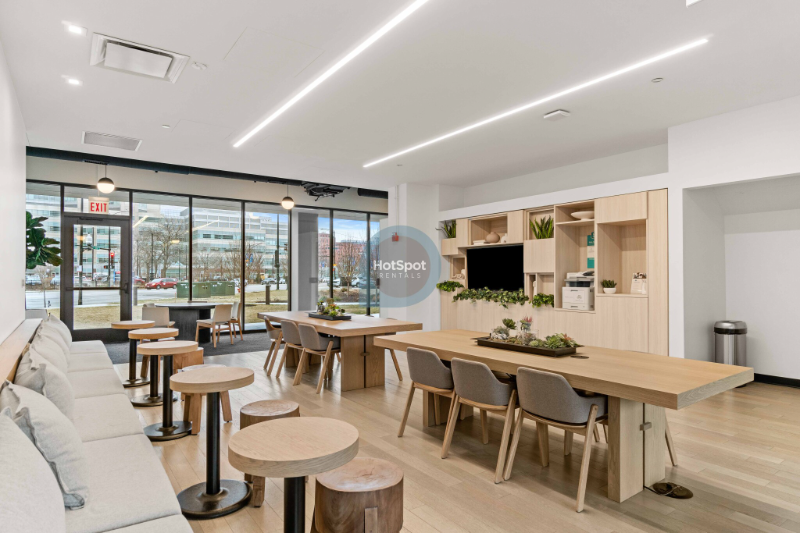 1912 W Harrison St - Photo 6 of 11