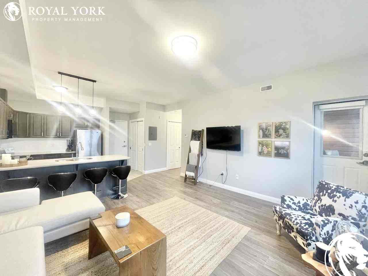 263 Butler St - Photo 2 of 31