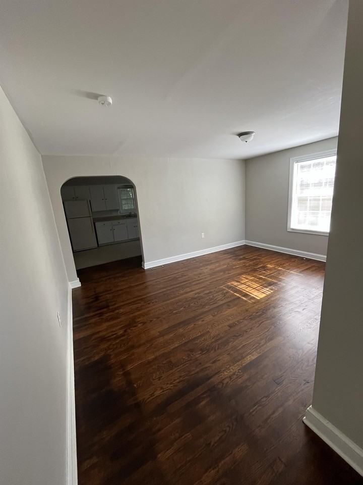 332 Shawnee Ave #332 - Photo 2 of 20