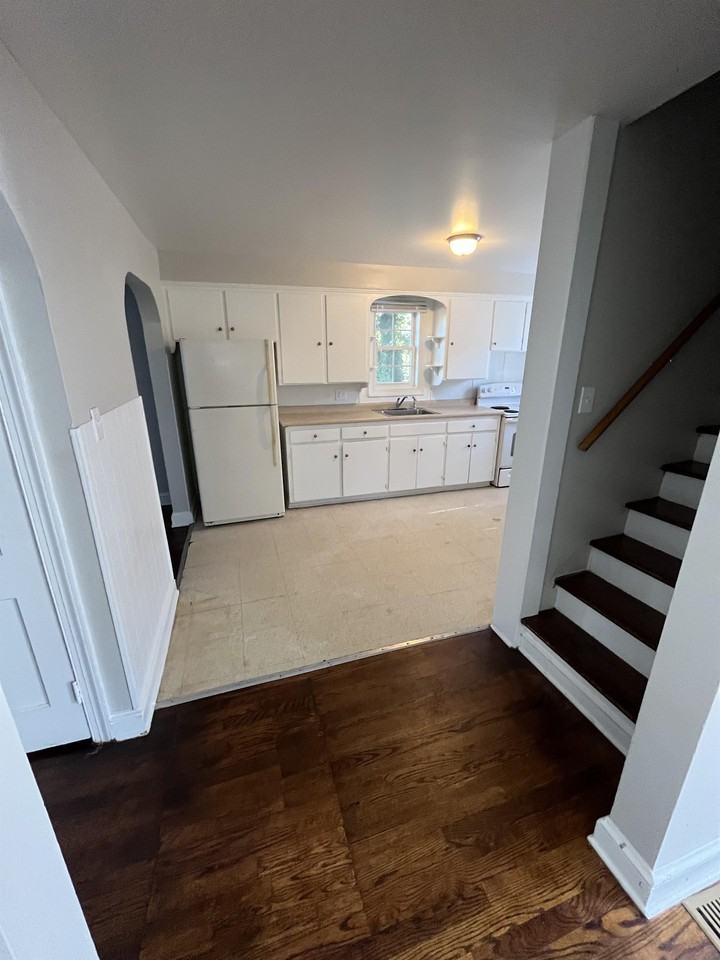332 Shawnee Ave #332 - Photo 4 of 20