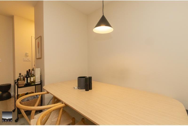 1507 Hornby St - Photo 2 of 40