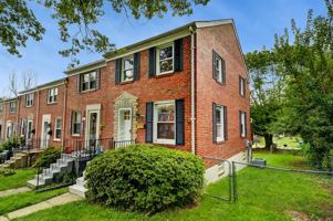 featured image of 8451 Water Oak Rd #1