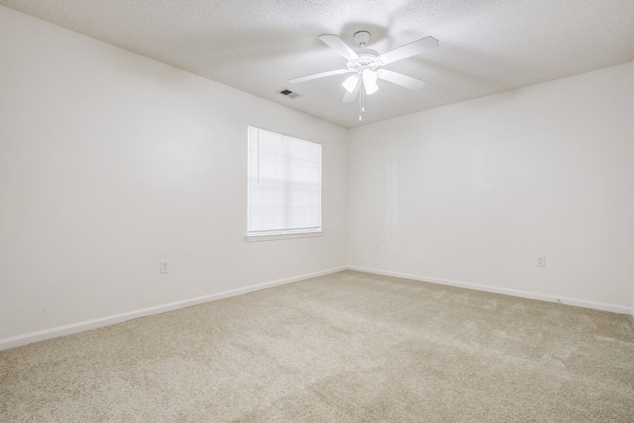 Huntington Place - Photo 7 of 21