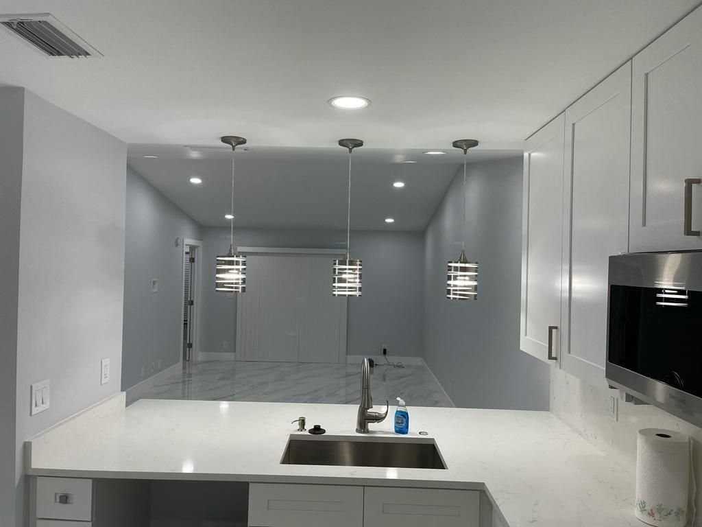 9431 Boca Cove Cir - Photo 2 of 8