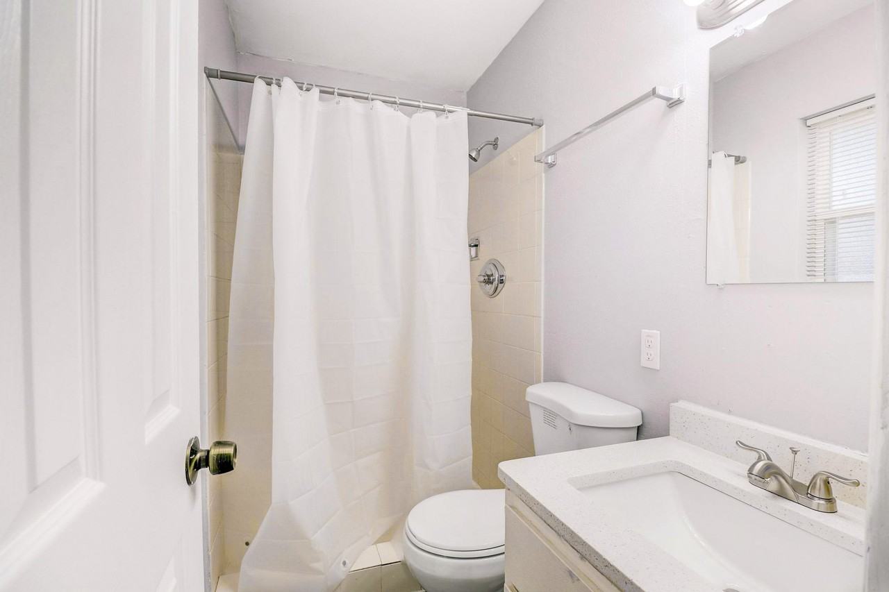 Wending Dr - Photo 2 of 9