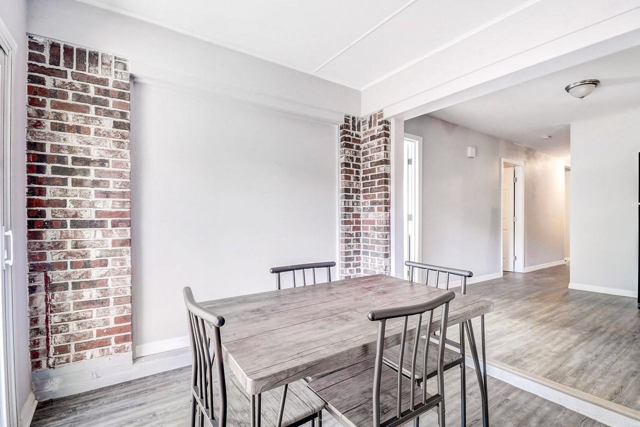 Wending Dr - Photo 5 of 9