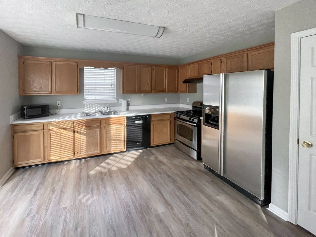 Brass Dr - Photo 3 of 18