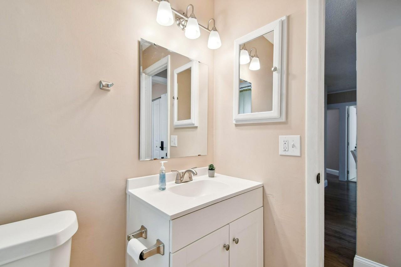 Cardinal St - Photo 5 of 16