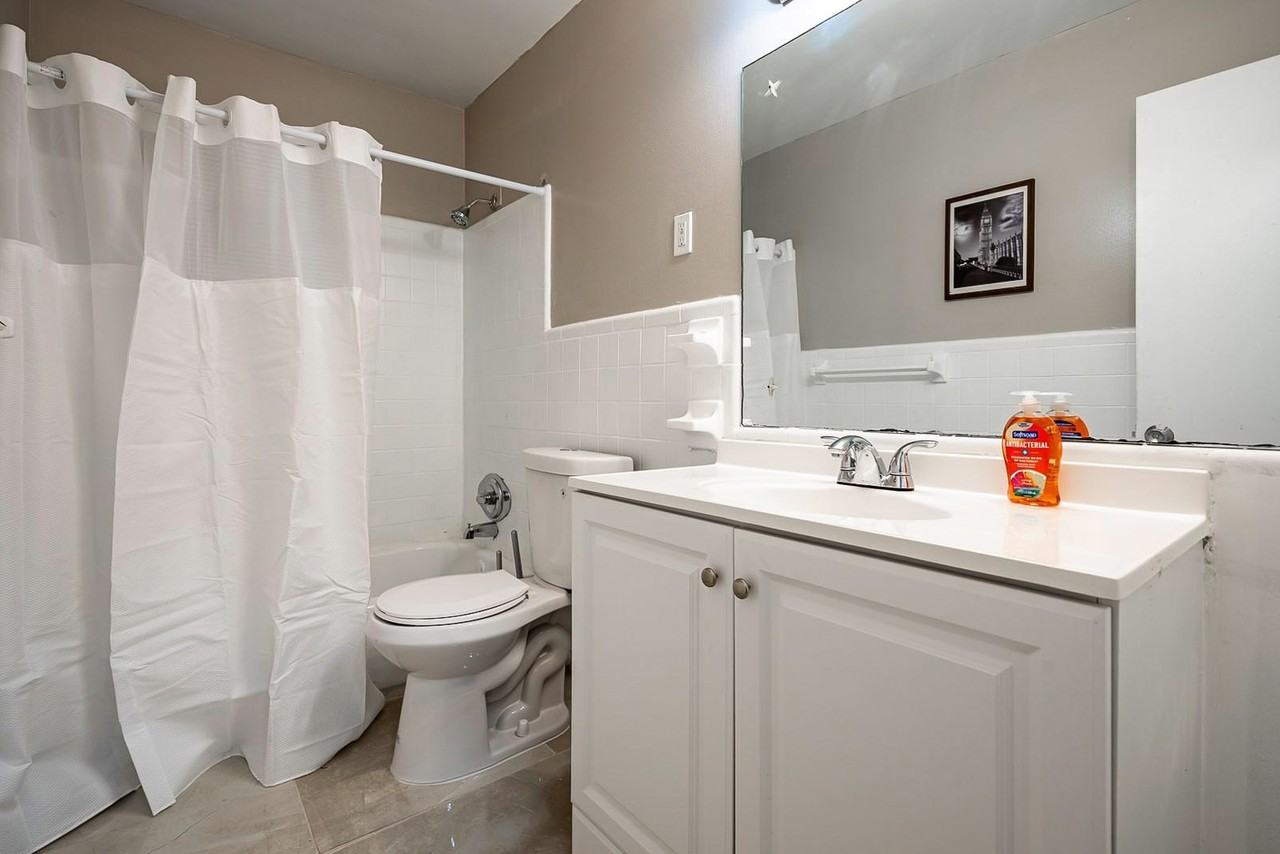 Pineside Dr - Photo 2 of 13