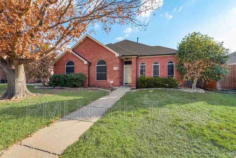 3708 Bryson Dr - Photo 2 of 25