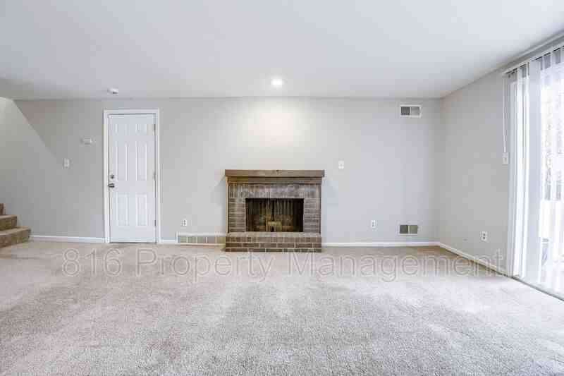 5606 Nw Hillside Dr #5608 - Photo 2 of 23