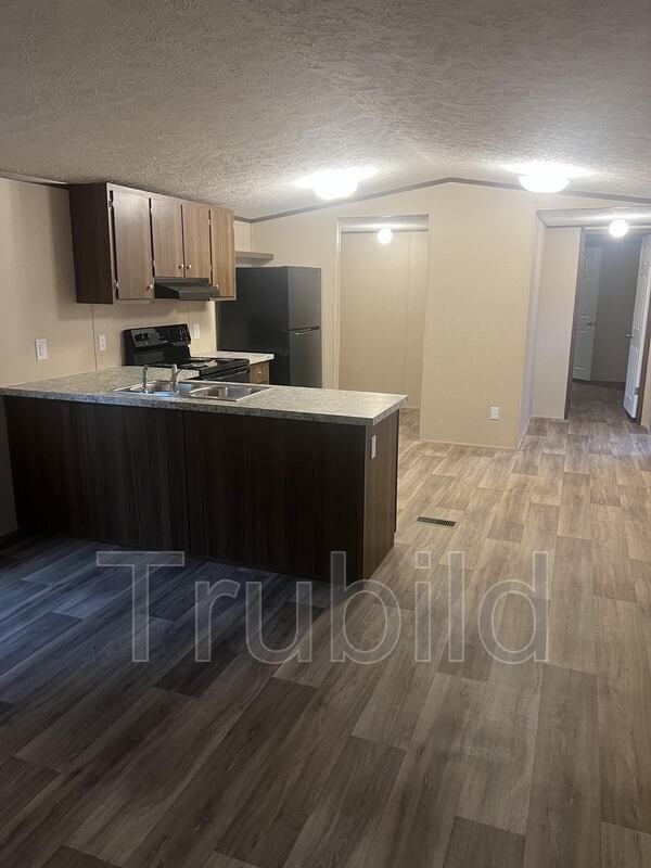 128 Lancelot Cir - Photo 2 of 8