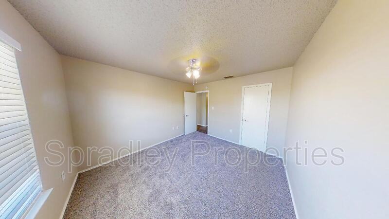 200 Bosque Ln #1008 - Photo 5 of 6