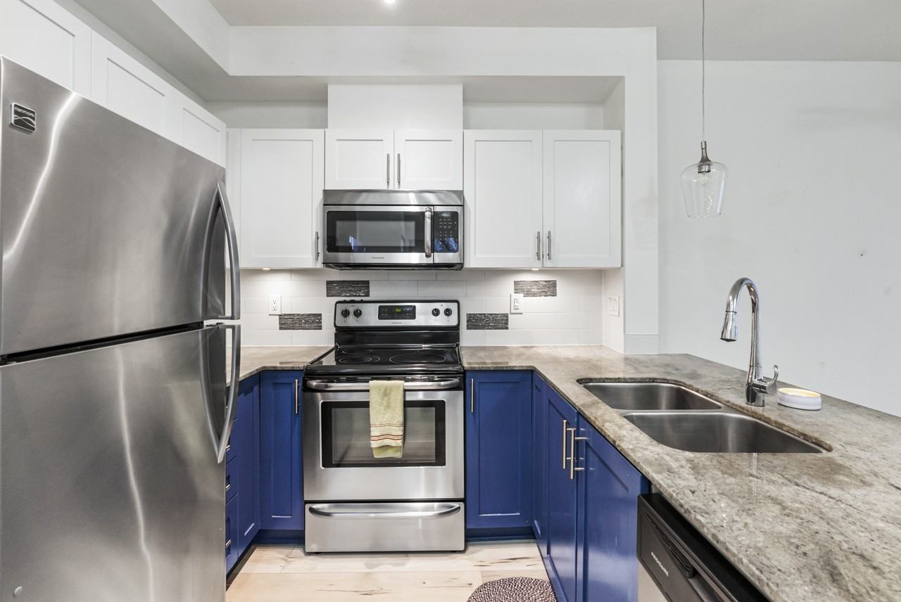 13468 King George Boulevard #103 - Photo 5 of 18