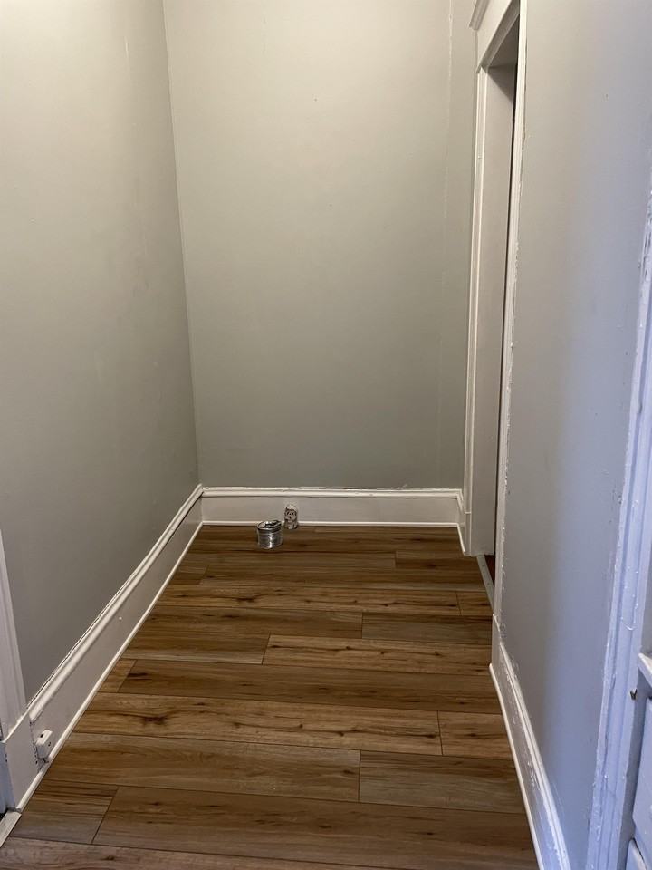 78 Howard Street - Photo 3 of 6