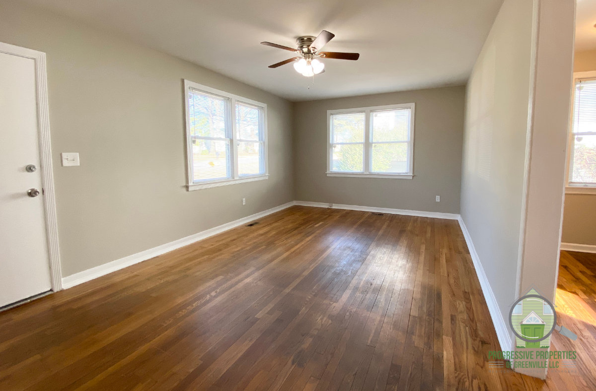25 Crystal Ave #1 - Photo 2 of 10