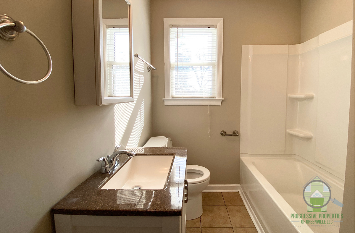 25 Crystal Ave #1 - Photo 6 of 10