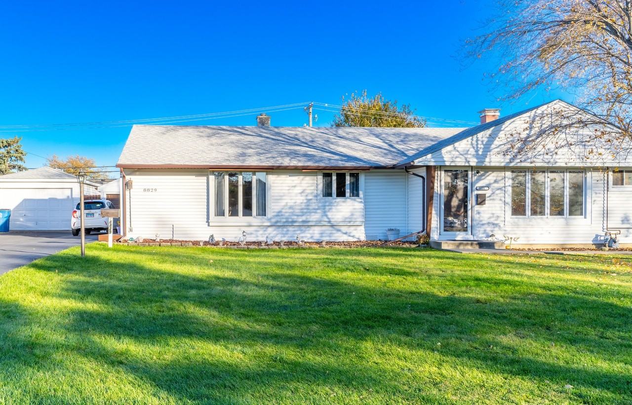 8829 S Komensky Ave #NA - Photo 2 of 11