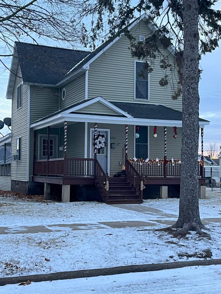 505 Wisconsin Ave - Photo 2 of 10