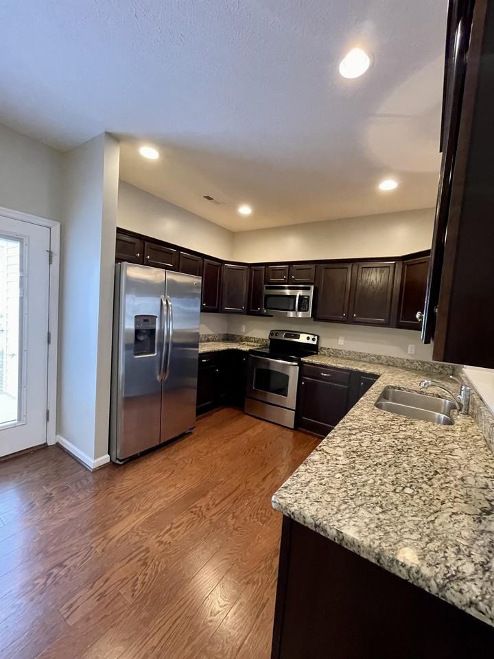 211 Portico Street #1 - Photo 7 of 37