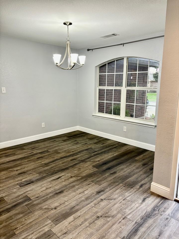 137 Centennial Pl #1 - Photo 4 of 38