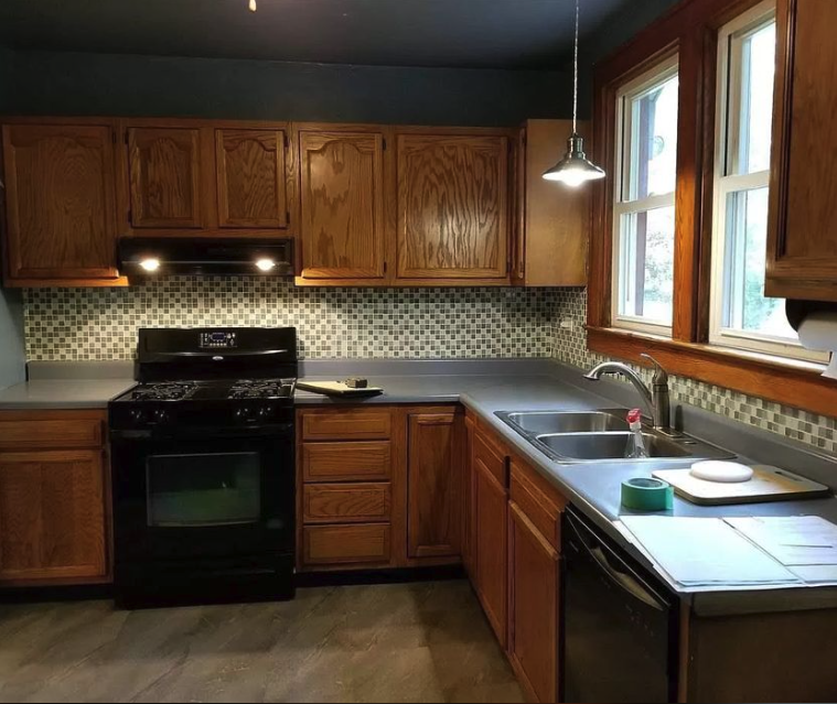 1015 Boulevard Avenue #1 - Photo 3 of 10