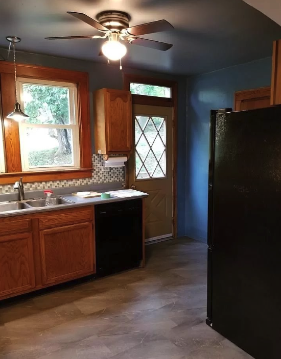 1015 Boulevard Avenue #1 - Photo 4 of 10