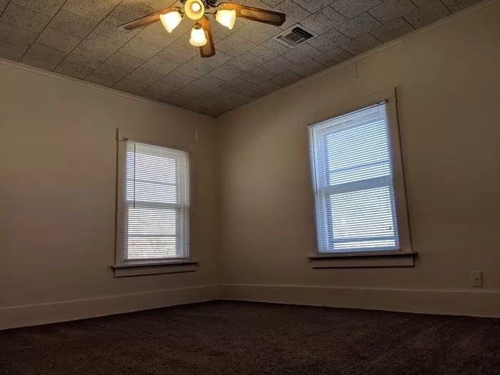 828 Avenue A - 2 #B - Photo 6 of 10