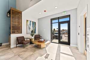 featured image of 1008 Little Ln