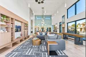 featured image of 1008 Little Ln