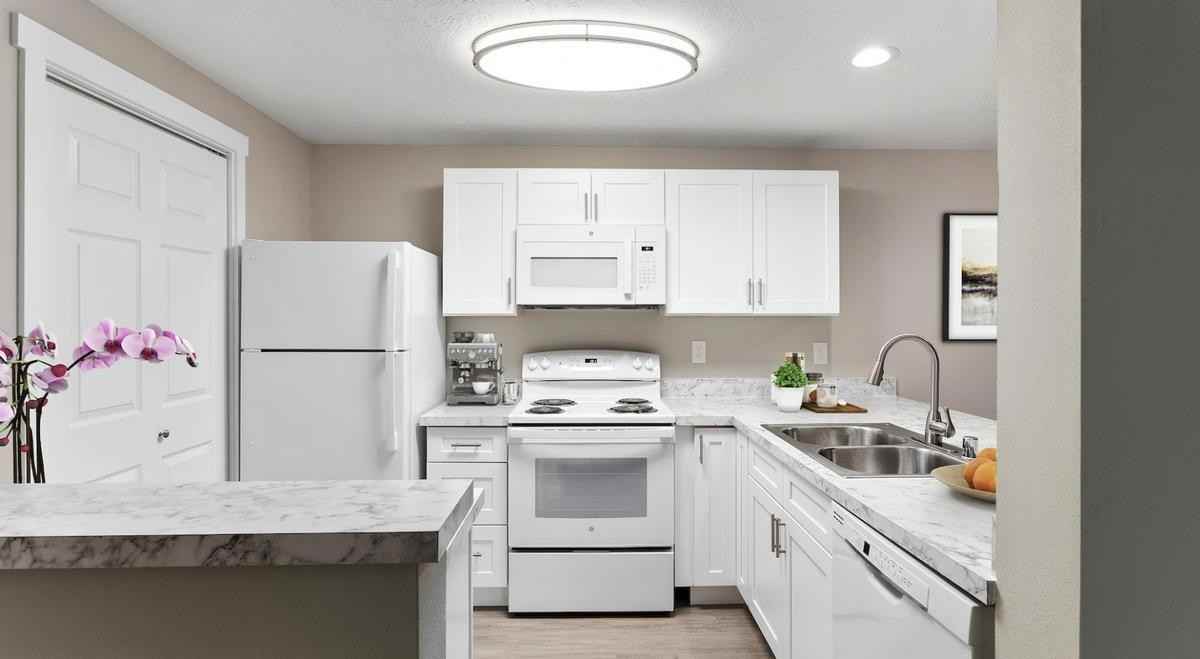 2301 N Wilbur Rd - Photo 2 of 11